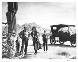 Torgersen family re-enacting the Harper family trip from Phoenix to Eureka in 1961