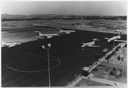 Airplanes parked at Sonoma County Airport