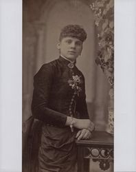 Portrait of Nellie Jane Doyle, Santa Rosa, California, in the 1890s