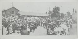 Group gathered in front of Sonoma Mission for the California Festival