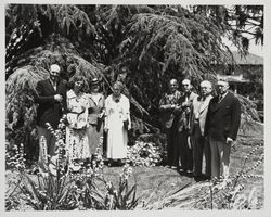 Senator Herbert Slater and others mourn Luther Burbank under the Cedar of Lebanon