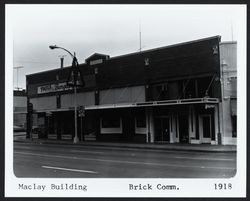 Maclay building/Paul's Bargain's building