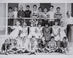 Students of Lakeville School, Petaluma, California, photographed between 1953 and 1954