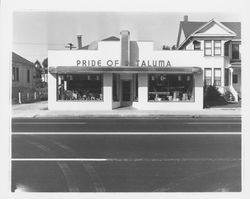 Pride of Petaluma, California, 1955