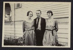 Joyce V. Drake and the Swanets at the Drake residence, 431 Tenth Street, Santa Rosa, California, 1921