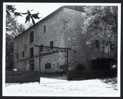 Entrance to Napa and Sonoma Wine Company