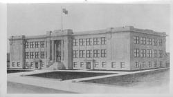 Petaluma High School, Petaluma, California, 1915