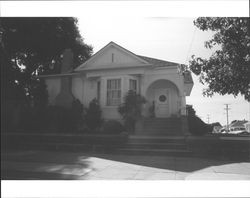 Putnam family home located at 900 B Street, Petaluma, California, in 1973