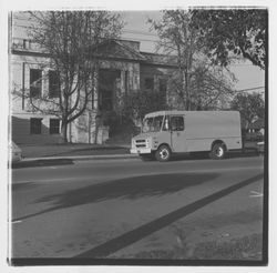 Keith Hotaling and the Library's delivery van outside the Carnegie Library, Healdsburg
