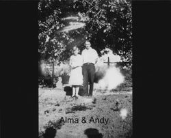 Alma and Andy Nissen, Penngrove, California, about 1933