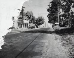 Look down Stony Point Road with the Washoe House to the left, Petaluma, California, about 1947