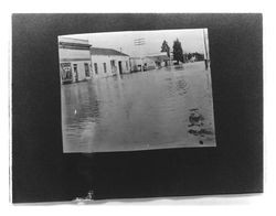 Washington Street during flood of 1904, Petaluma, California