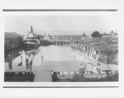 Steamer "Sonoma" docked in Petaluma, California, about 1921