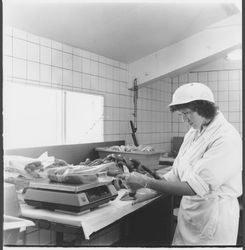 Packing sausages at Sonoma Sausage Co., Sonoma, California, 1981