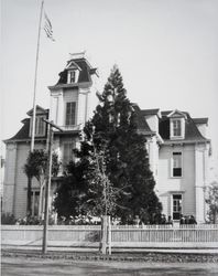 Petaluma's first high school, Petaluma, California, 1870s