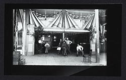 Exterior view of an unidentified saloon in Petaluma, California, between 1900 and 1915