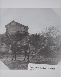 Volkerts home with a carriage by the gate in Petaluma, California, about 1910