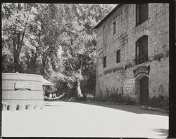 Castler Cellars, Napa and Sonoma Wine Company, Sonoma, California, 1952