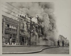 Rosenberg Department Store fire of May 8, 1936 in Santa Rosa, California