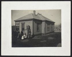 Home of Henry and Emma Raymond located at 311 Liberty Street, Petaluma, California, about 1900