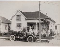 Peters home in Petaluma, California in about 1912