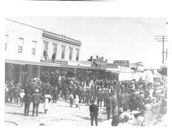 Pumping contest between veteran San Francisco Firemen and the Petaluma Fire Department, Petaluma, California, 1895