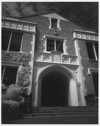 Entrance of Analy Hall at Santa Rosa Junior College