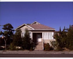 House at 501 Petaluma Blvd. South, Petaluma, California, Sept. 25, 2001