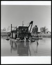 Petaluma River dredgers