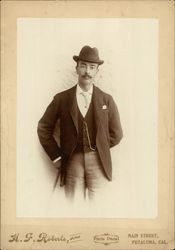 Portrait of an unidentified Petaluma, California man, about 1905