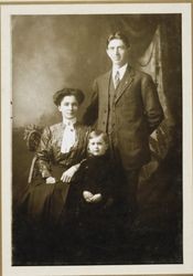 Portrait of Charles and Emma Waddell, with their son Edwin, Petaluma, California, circa 1909