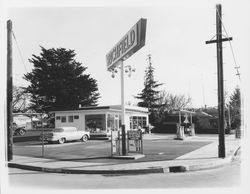 Healdsburg Richfield Station, Healdsburg, California, 1960