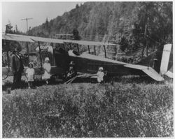 JN4D at Guerne Field, Guerneville, California, 1924