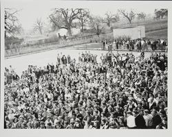 Large crowd of Santa Rosa High School students