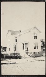 Unidentified Petaluma, California city houses, about 1910