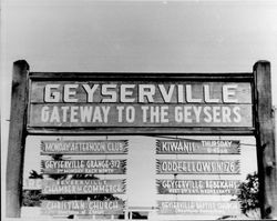 Geyserville gateway to the Geysers sign