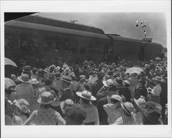 Crowd at the train station, Santa Rosa, California, about 1916