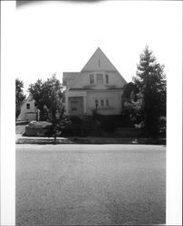 House at 319 Keokuk, Petaluma, California, 1912