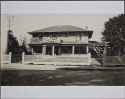 Luther Burbank home on Tupper Street, Sonoma Avenue and Santa Rosa Avenue, Santa Rosa, California, about 1922