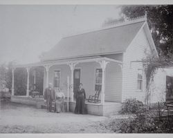 Mongtomery Paxton Akers stands with his sisters in front his home in Schellville, California, 1890s
