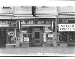 Shops in the Continental Hotel building, Petaluma, California, 1939