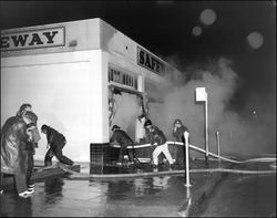 Safeway Stores fire, Petaluma, California, Dec. 23, 1955