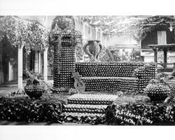 Display at the Cloverdale Citrus Fair, Feb. 1912