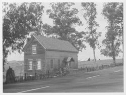 Donahue roadhouse on Lakeville Highway