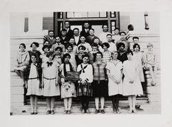 Eighth grade class at Sebastopol School, 1927