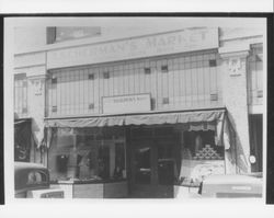 Ascherman's Market, Petaluma, California, 1925