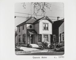 Simple Queen Anne home without a tower