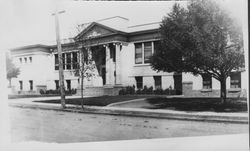 Lincoln Primary School, Petaluma, California, about 1920
