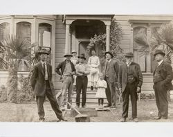 Corliss family members standing in front of the Albert Corliss residence in Petaluma, California, about 1910