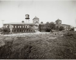 Sunset Line and Twine Company manufacturing plant, Petaluma, California, 1940s